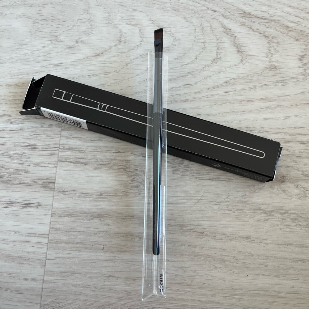 Laura Mercier Flat Eye Liner Brush - Brand New